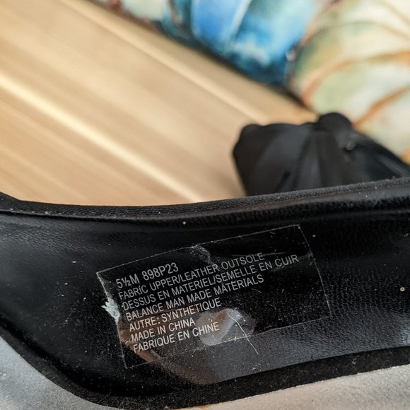 Black satin peep toe heels sz 5 .5 - Picture 5 of 6